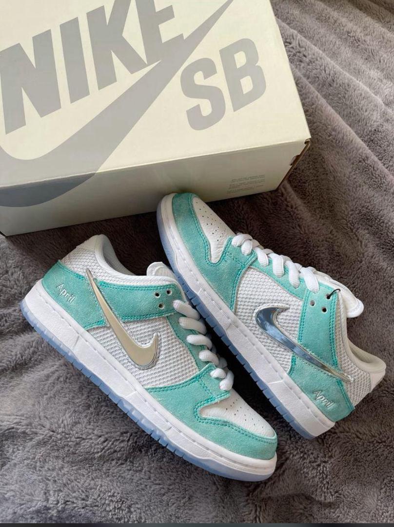 nike SB Dunk 2