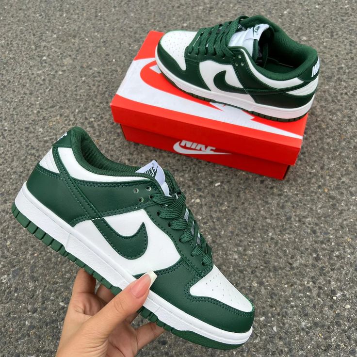 nike SB Dunk 1